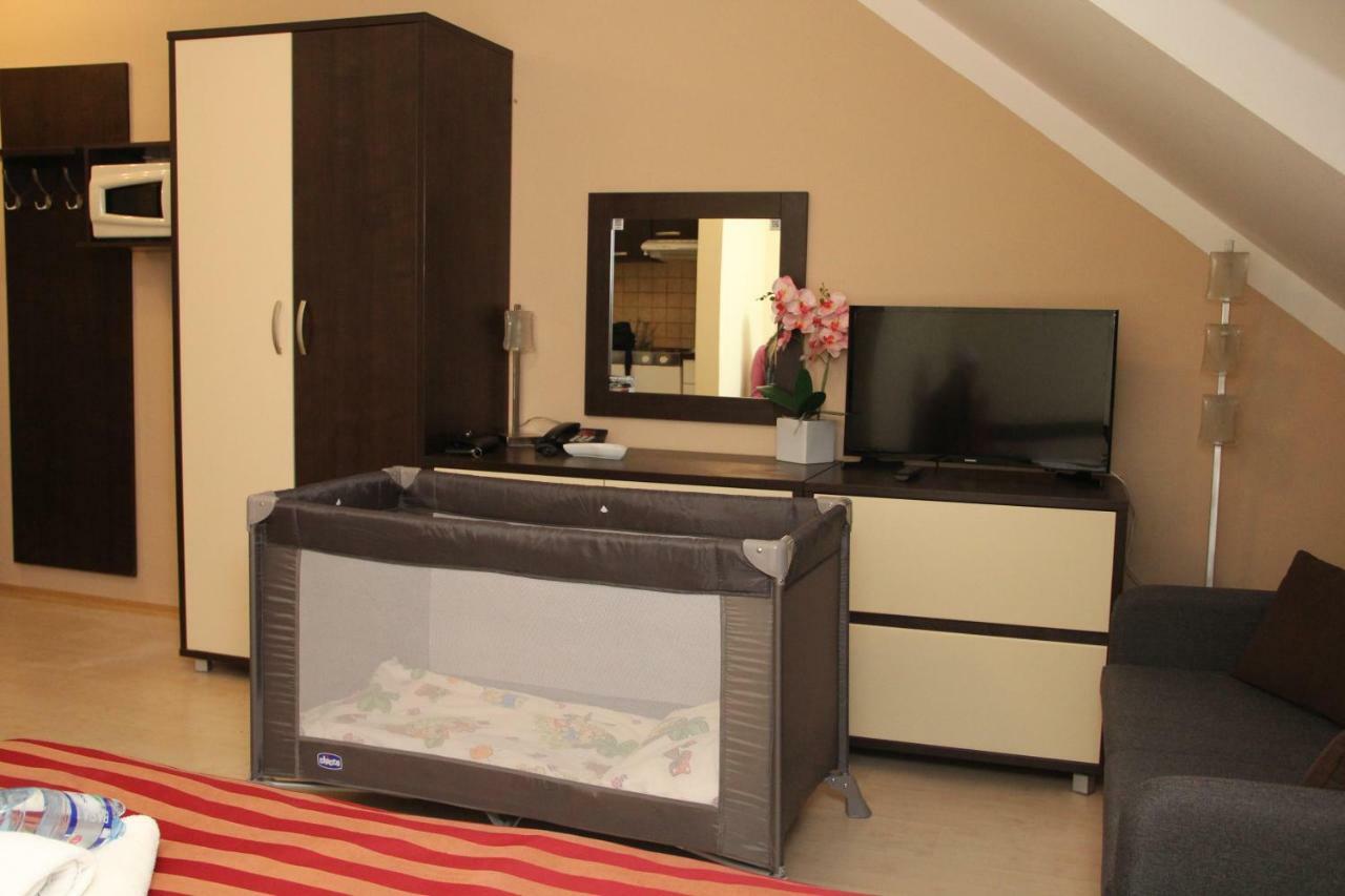 Apartman Pohoda Besenova Luaran gambar